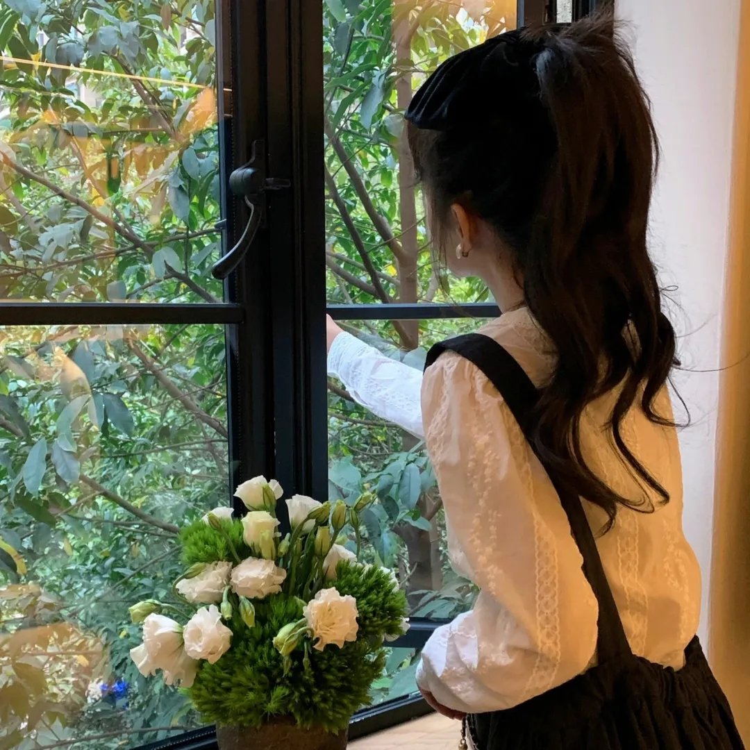 丽贝卡